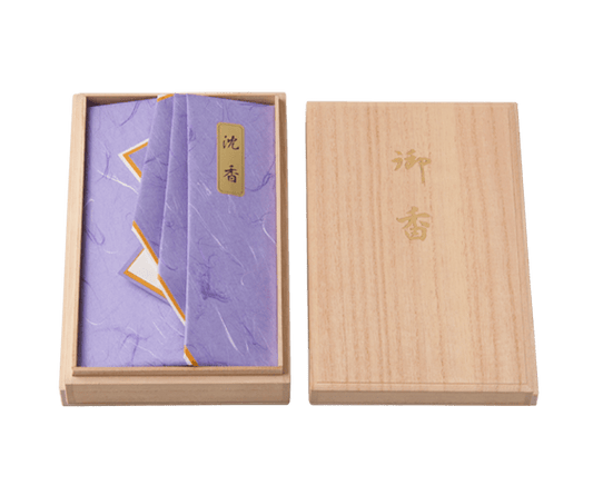 沈香　月重　桐箱入
